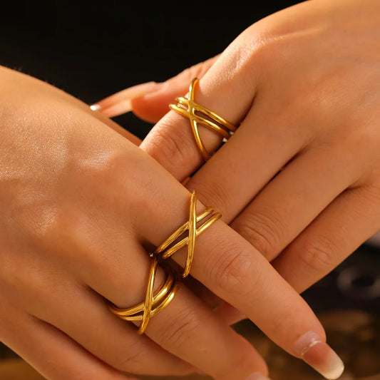 Crisscross Ring
